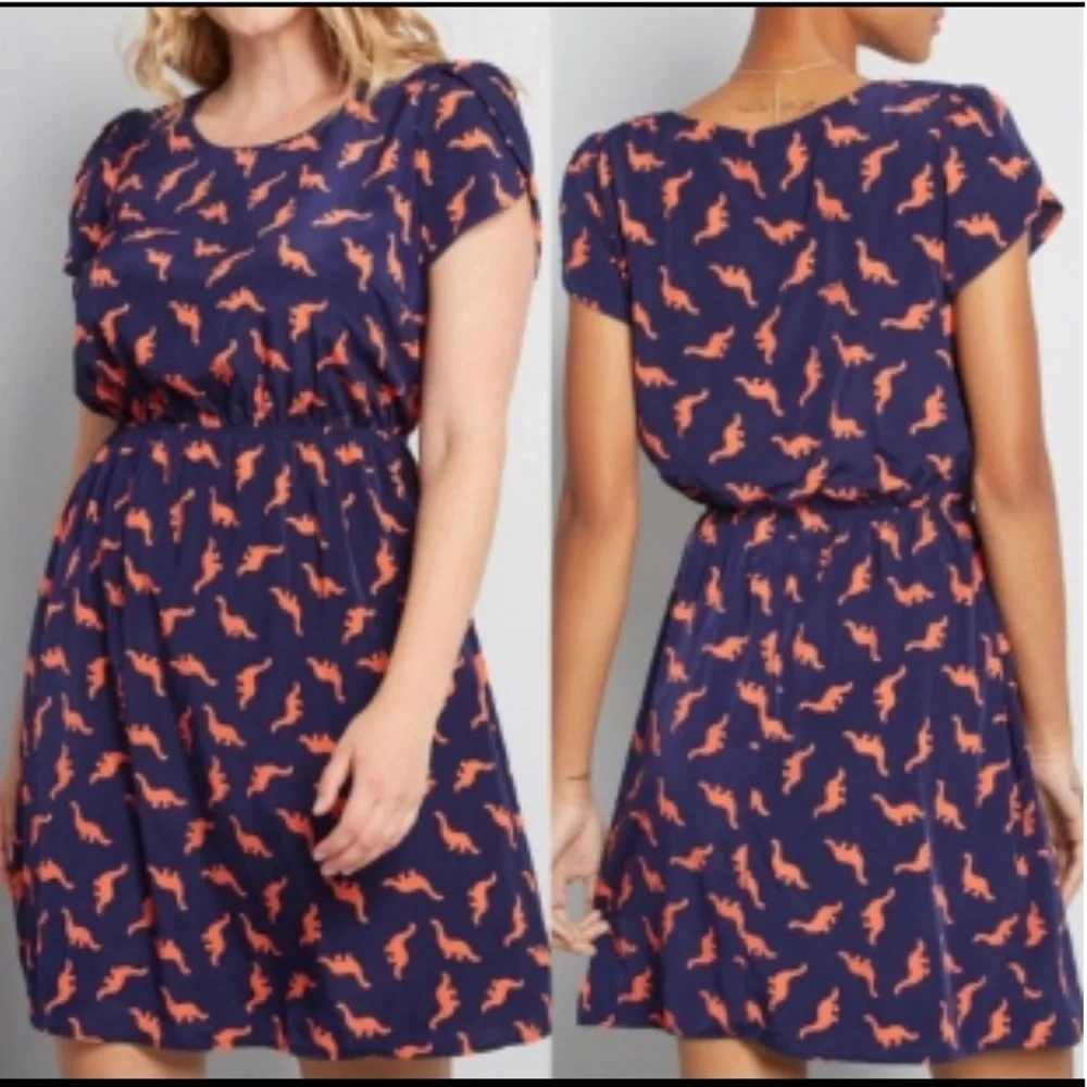 Modcloth OH My Gosh Dino dress size XL - Picture 1 of 5